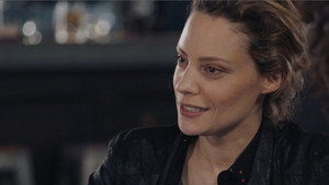 Still from Episode 910