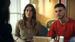 Still from Episode 1537