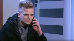 Still from Episode 3245