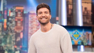 Still from Pablo Alborán