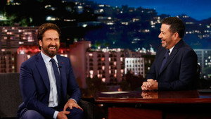 Still from Gerard Butler, David Alan Grier, Musical Guest The Avett Brothers