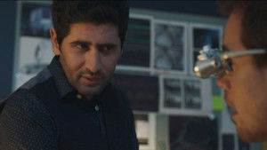 Still from Episode 1060