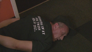 Still from Gun in the Gutter