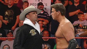 Still from Raw - Sep. 08, 2008