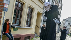 Still from Episode 1