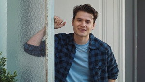 Still from Episode 1706