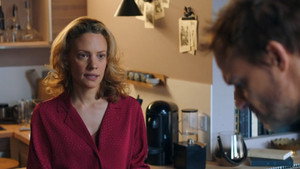 Still from Episode 869