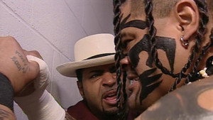 Still from Raw - Nov. 13, 2006