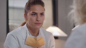 Still from Episode 432