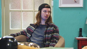 Still from Episode 9219 (Mon 27th Dec 2021)