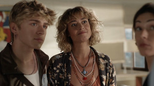 Still from Episode 1301