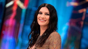 Still from Laura Pausini