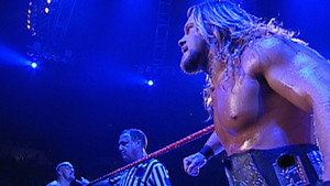 Still from Raw - Jun. 04, 2001