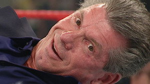 Still from Raw - Nov. 05, 2001