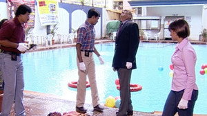 Still from The Case Of Dead Waiter - Part 1