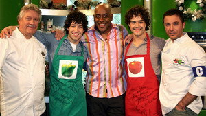 Still from 2008 Christmas Special - Lee and Casey Mead