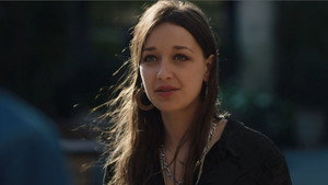 Still from Episode 425
