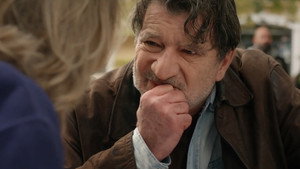 Still from Episode 1085