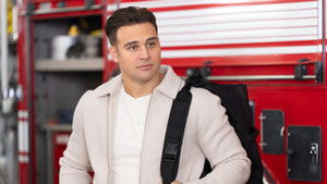 Still from Going Once, Going Twice
