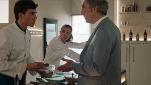 Still from Episode 1049