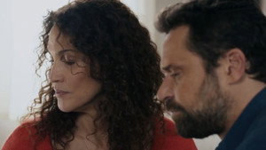 Still from Episode 901