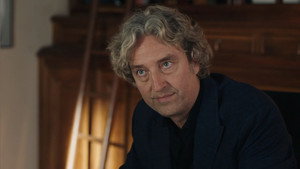 Still from Episode 607