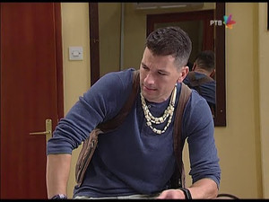 Still from 1089 Nuni Nuni