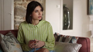 Still from Episode 1954