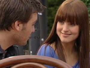 Still from Episode 6069