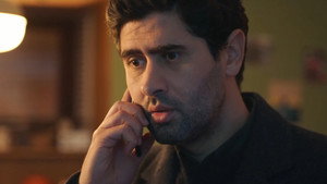 Still from Episode 1885