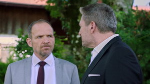 Still from Episode 4395