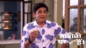 Still from Vibhuti's Plan to Extort Money From Tiwari