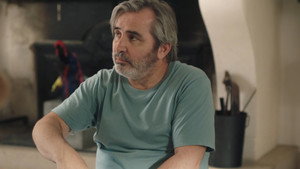 Still from Episode 1718