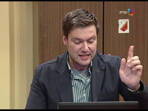 Still from 612 Oguglavanje