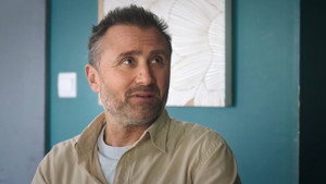 Still from Episode 1923