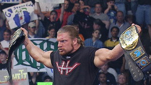 Still from Raw - Apr. 30, 2001