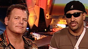 Still from Raw - Dec. 22, 2003