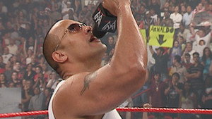 Still from Raw - Jun. 21, 2004
