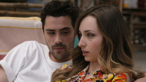 Still from Episode 1226