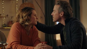 Still from Episode 877
