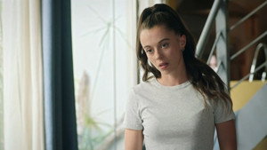 Still from Episode 1809