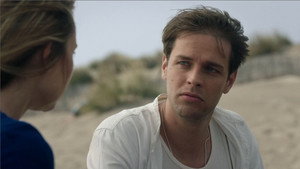 Still from Episode 464