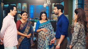 Still from Nikhil Puts Bhagyashree In The Spot