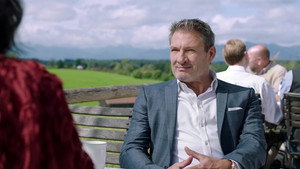 Still from Episode 4358