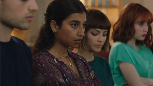 Still from Episode 423