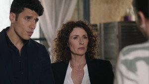 Still from Episode 1207