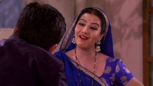 Still from Vibhuti Suspects Manmohan Of Cheating On Angoori