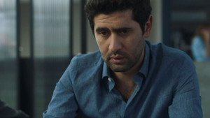 Still from Episode 1027