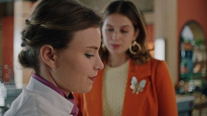 Still from Episode 857