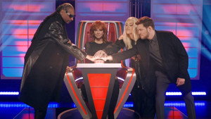 Still from The Blind Auditions Season Premiere (1)